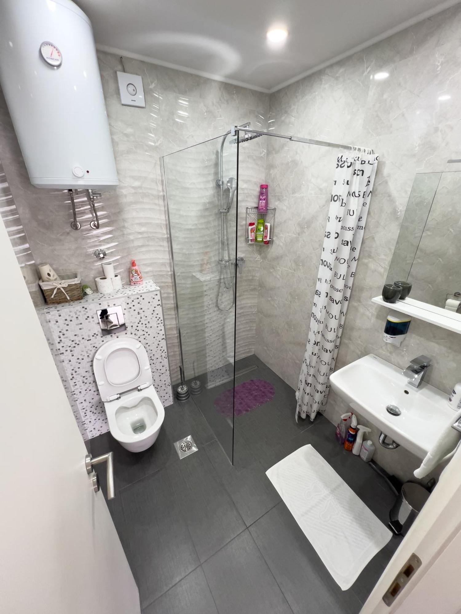 טרביניה Apartmani Hm מראה חיצוני תמונה